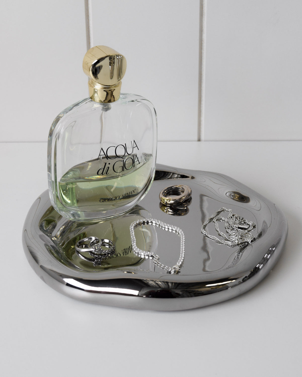Fleur Ceramic Tray – Round, Silver