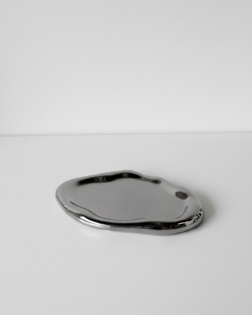 Fleur Ceramic Tray – Small, Silver
