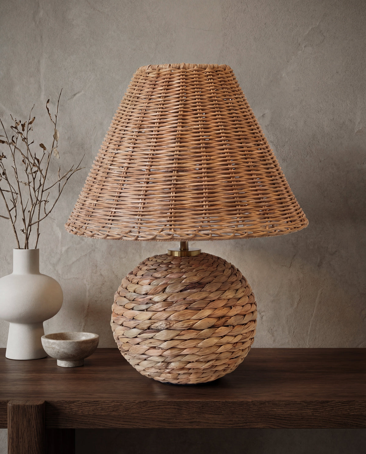 Juna Woven Portable Lamp – Rattan Shade