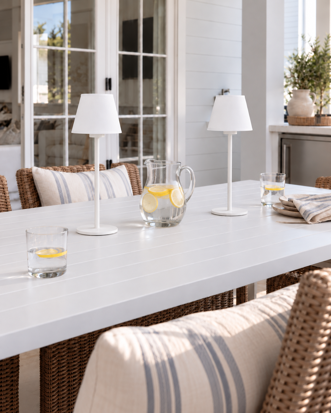 Isla Portable Lamp – Tapered Drum Shade